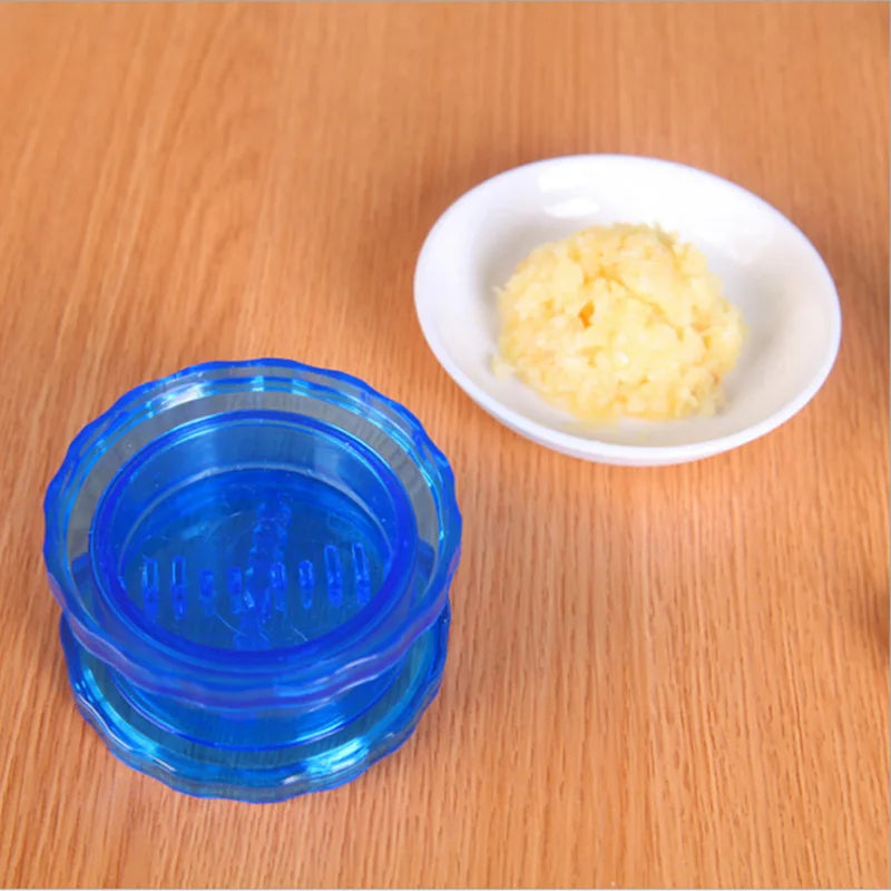Multifunctional Manual Garlic Crusher & Press